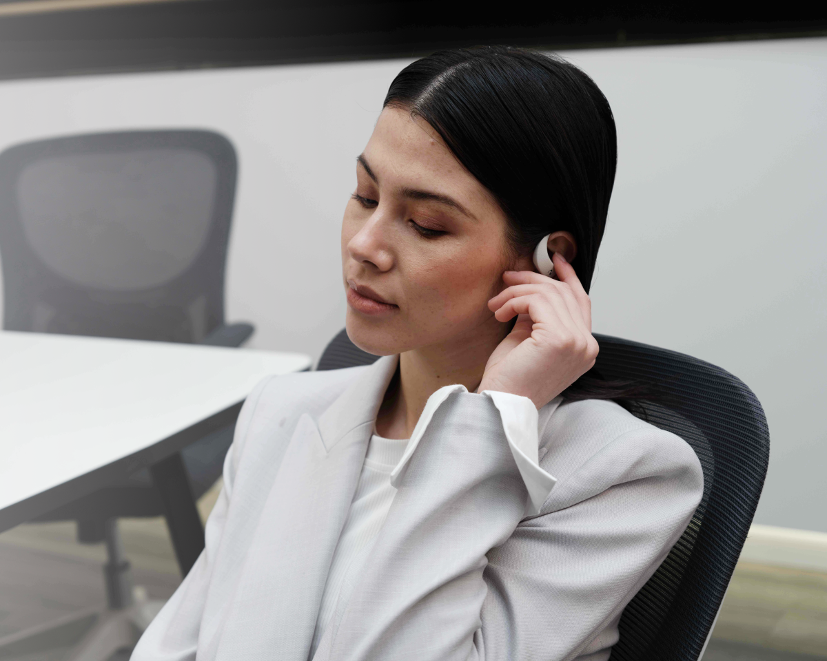 viaim OpenNote open-ear AI note taker earphones