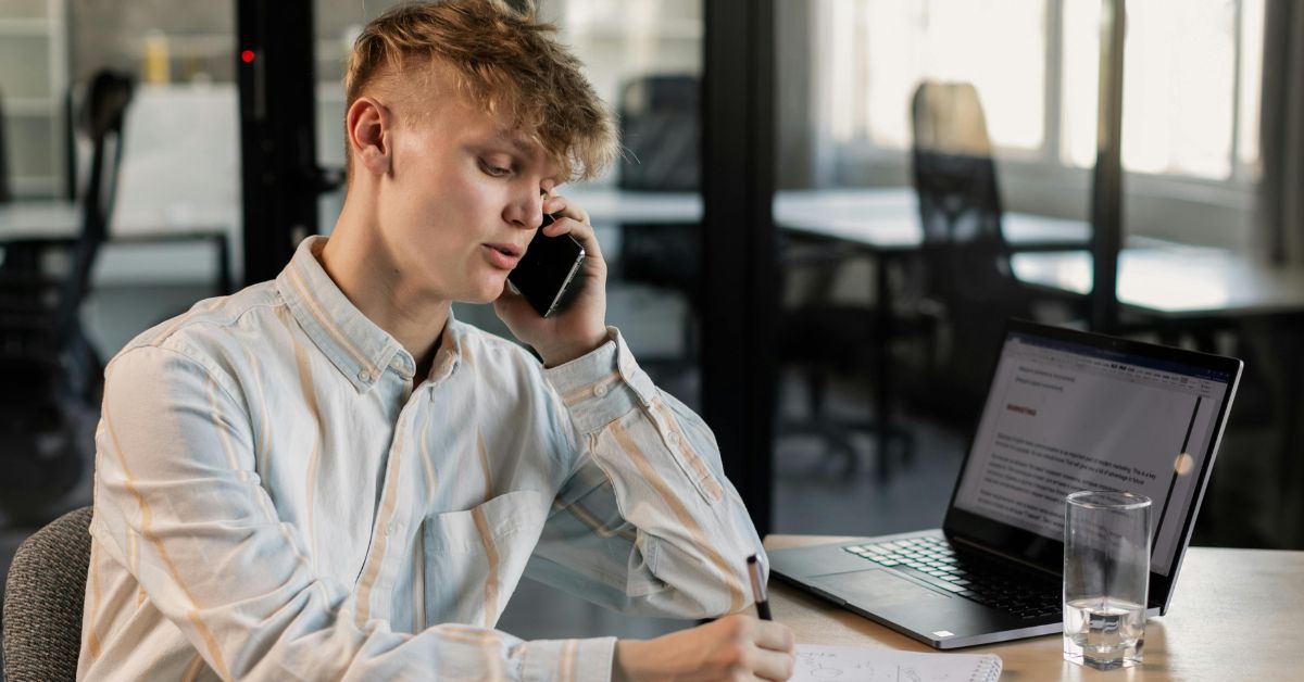 How to Record a Phone Call on iPhone in 2026